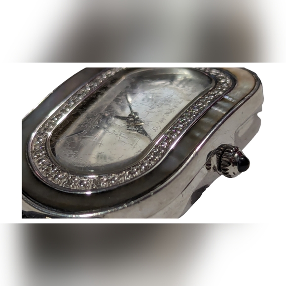 ECCLISSI WOMEN'S WATCh some scratches in from Crystal see pictures - Picture 2 of 13